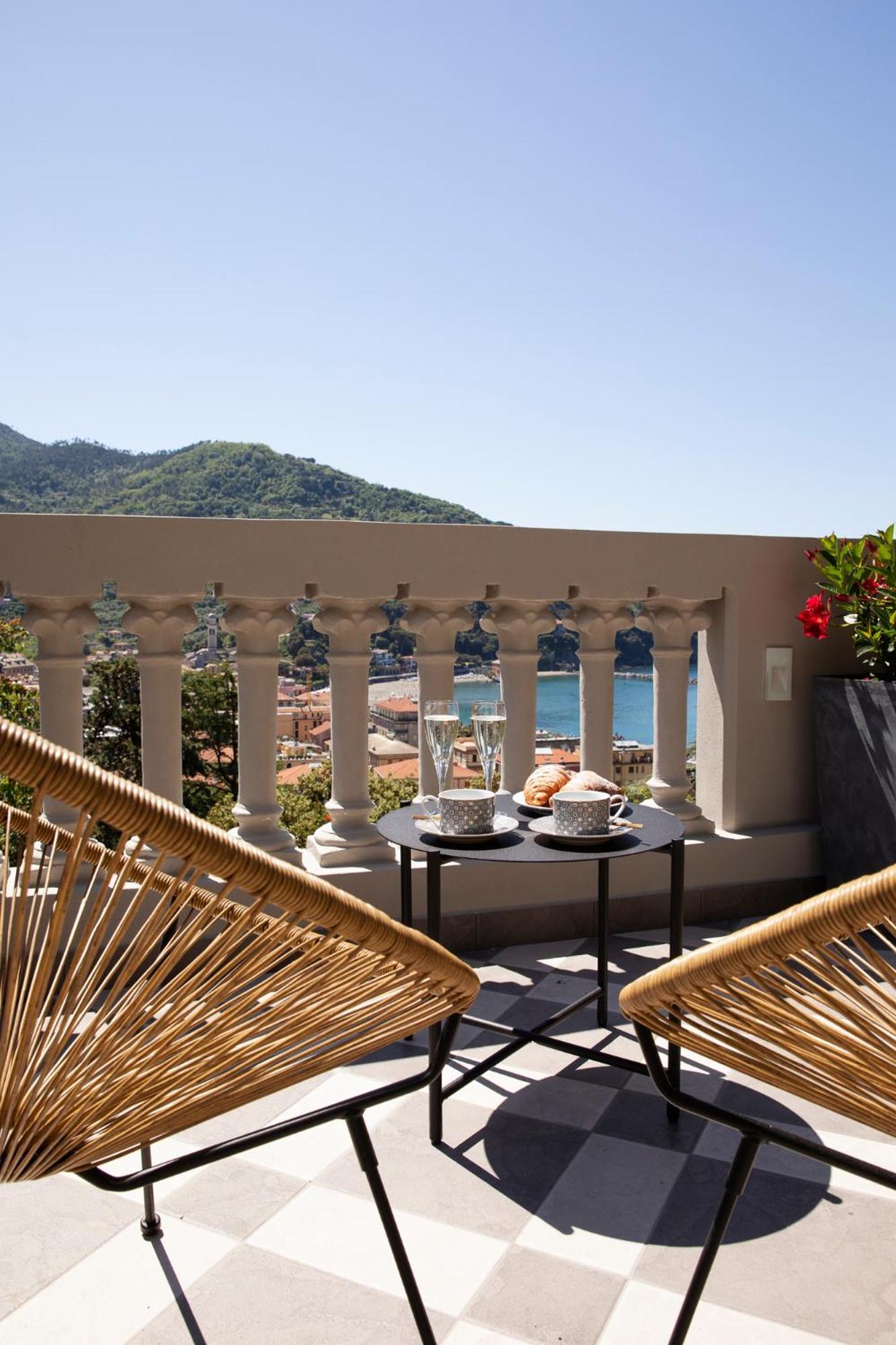Bellevue - Rooms & Suites Levanto Eksteriør billede